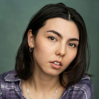 Headshot of Mei Mei Macleod