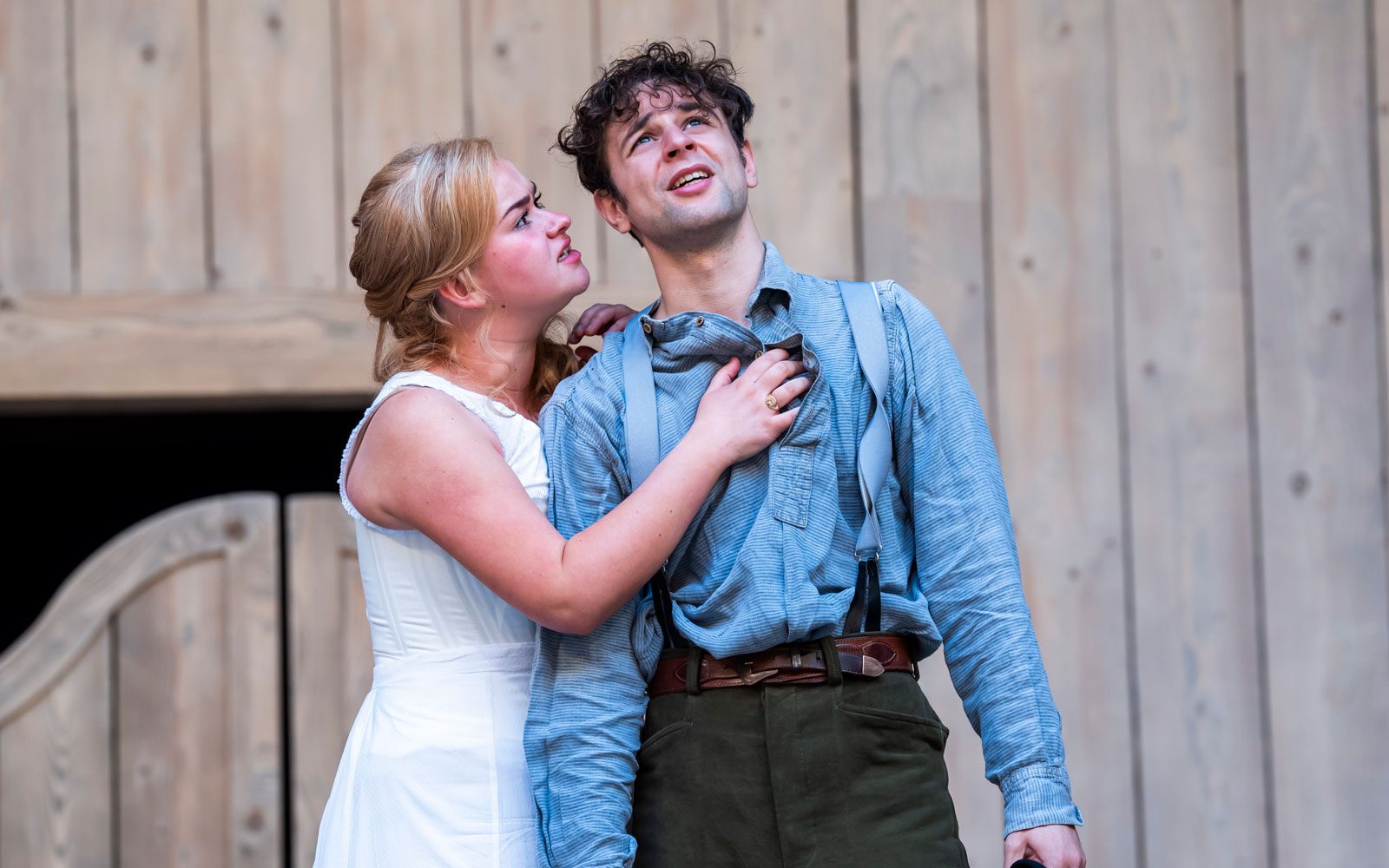 Lola Shalam as Juliet and Rawaed Asde as Romeo in Romeo and Juliet at Shakespeare's Globe c. Tristram Kenton.